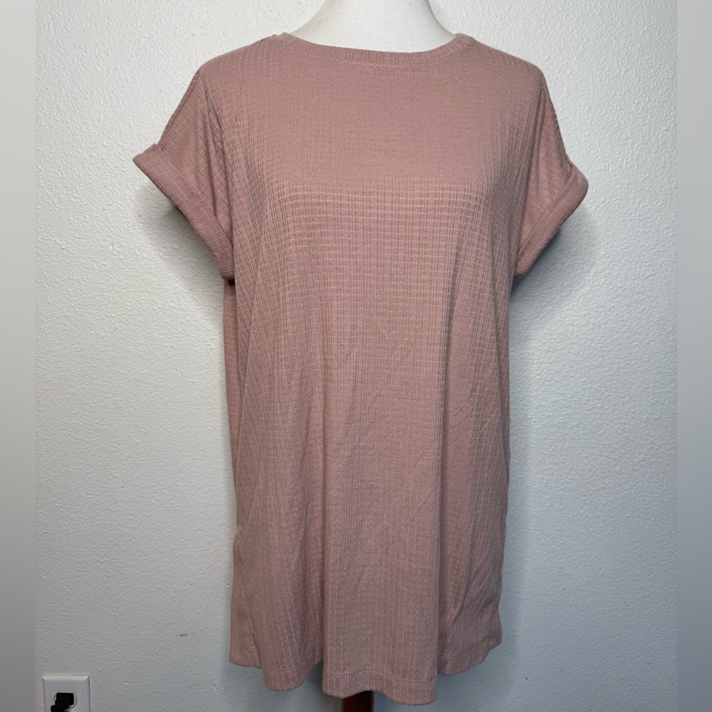 LuLaRoe Leah size small dusty pink